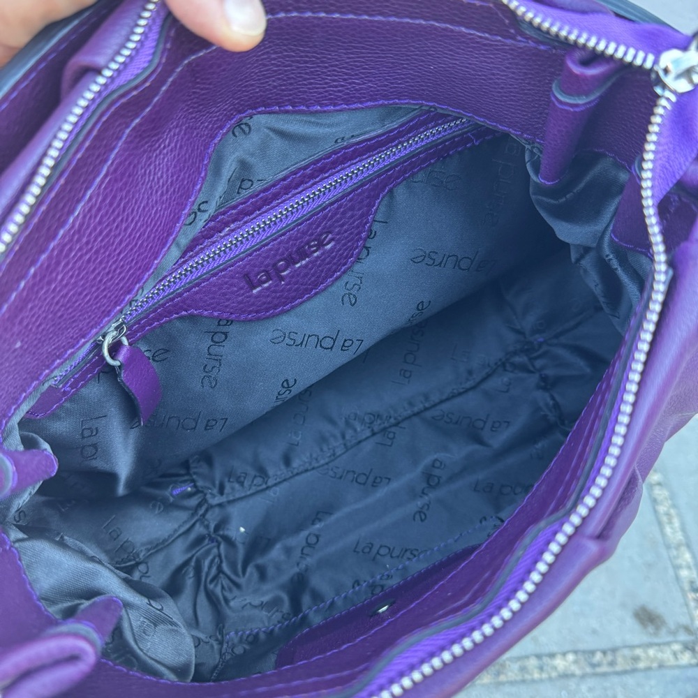 Leather Purse 👛 - Picture 7 of 7